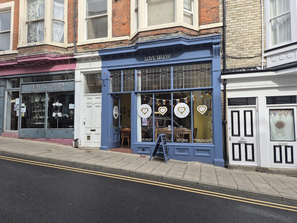 Love Brew Coffee Shop